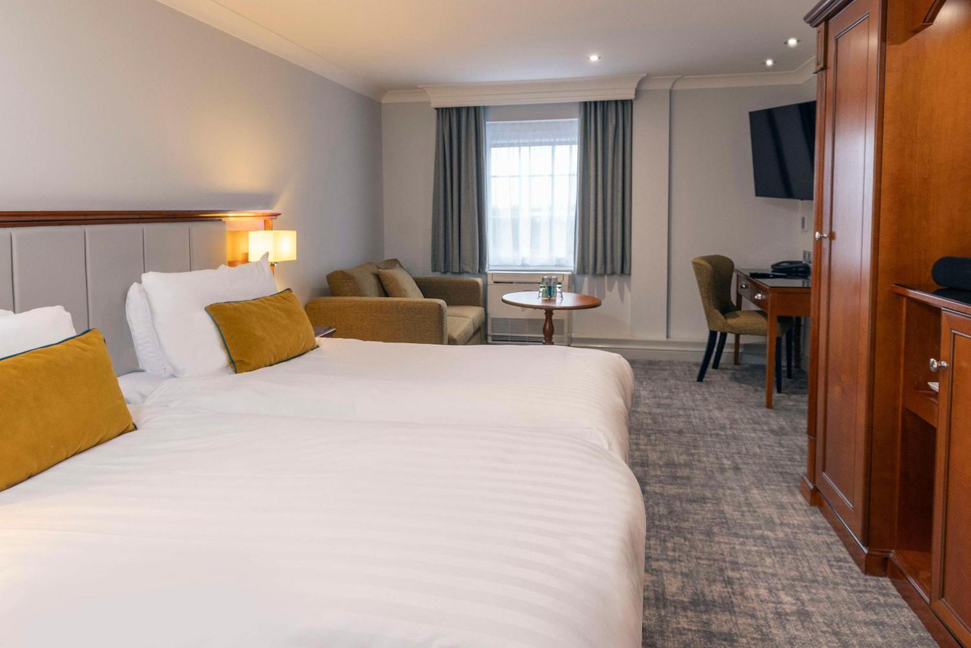 מלון דרבי Crowne Plaza East Midlands Airport By Ihg מראה חיצוני תמונה