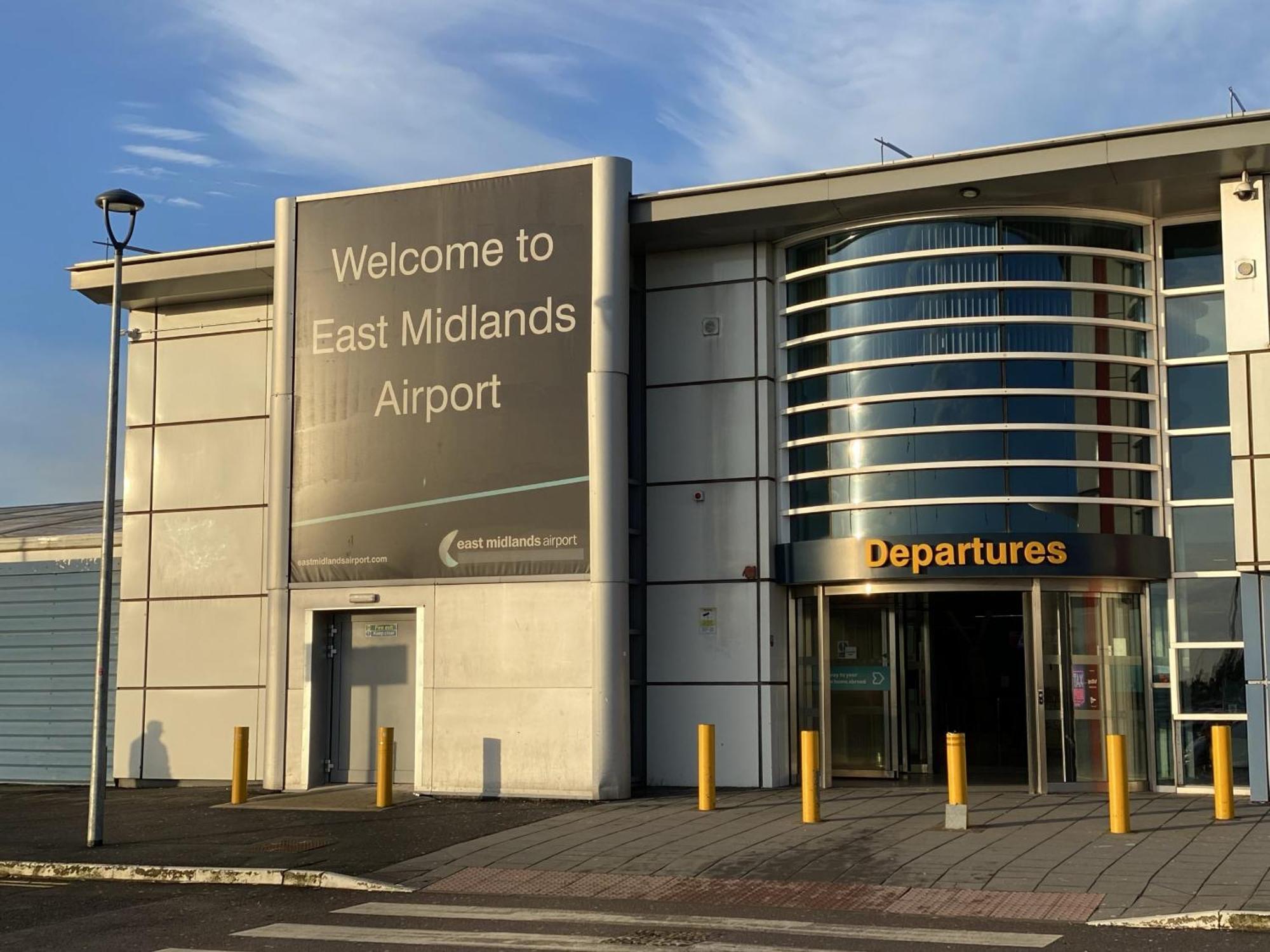 מלון דרבי Crowne Plaza East Midlands Airport By Ihg מראה חיצוני תמונה